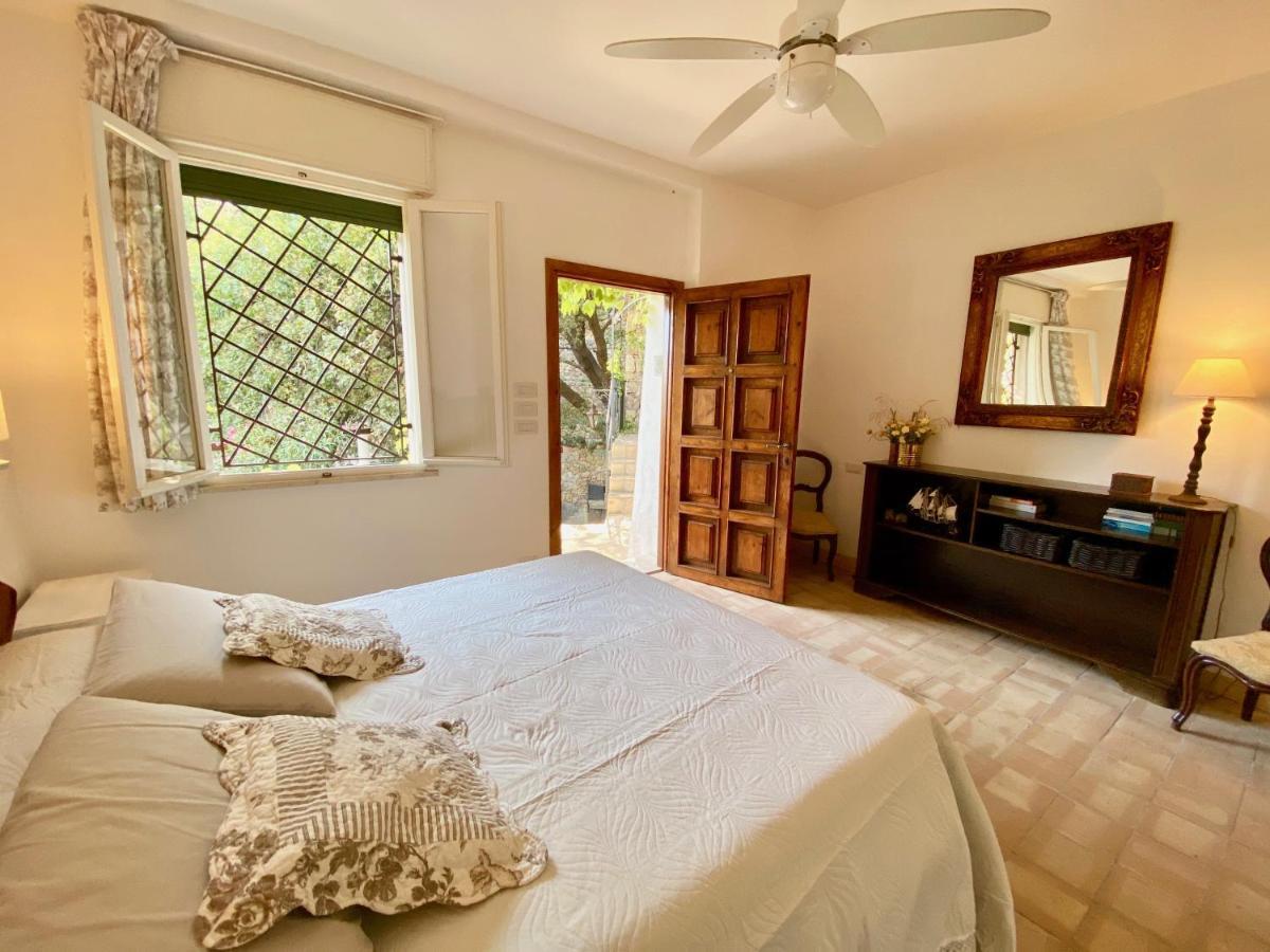 Villa Don Giovanni Taormina Mare ภายนอก รูปภาพ
